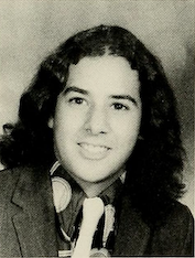 Robert
                    Nunes